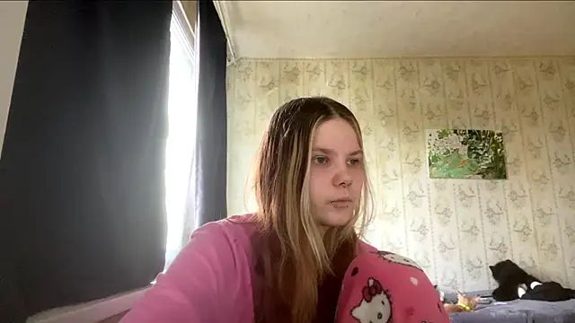 Snapshot of SusanaLeichty chatting on 07-12-26, 04:52 SusanaLeichty online show from 07-12-26, 04:52