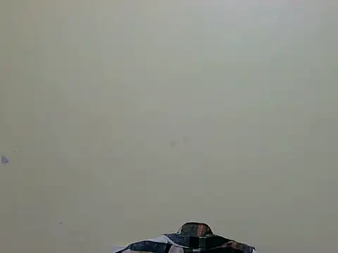 Snapshot of sweet_babees chatting on 06-10-26, 12:01 sweet babees online show from 06-10-26, 12:01