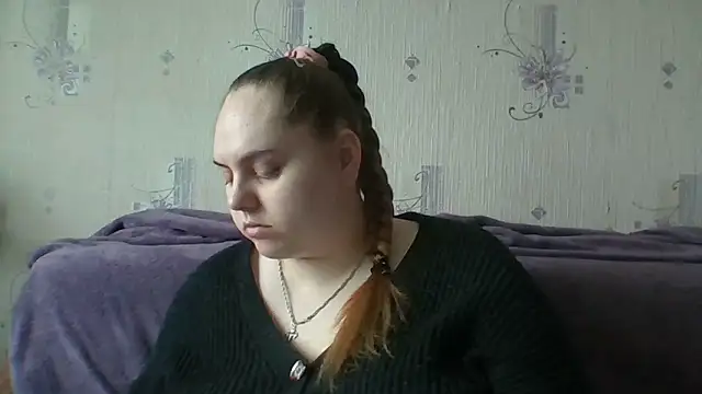 Snapshot of SoftHypnose chatting on 05-31-26, 12:00 SoftHypnose online show from 05-31-26, 12:00