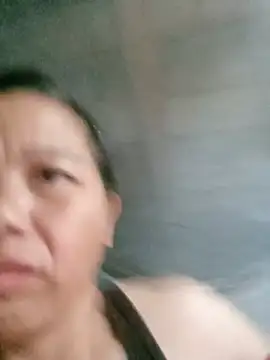 Snapshot of Elfledaa chatting on 06-26-26, 10:15 Elfledaa online show from 06-26-26, 10:15
