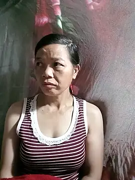 Snapshot of Elfledaa chatting on 07-10-26, 10:54 Elfledaa online show from 07-10-26, 10:54