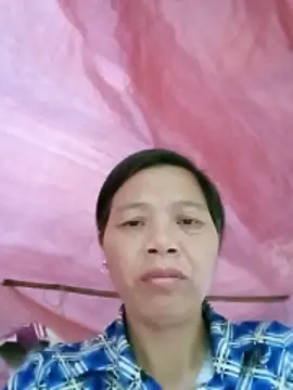Snapshot of Elfledaa chatting on 06-10-26, 11:17 Elfledaa online show from 06-10-26, 11:17