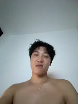 Snapshot of YourBadboy718 chatting on 06-17-26, 06:29 YourBadboy718 online show from 06-17-26, 06:29