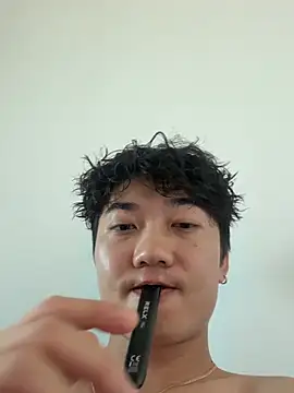 YourBadboy718 online show from 05-26-26, 08:34