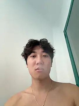 Snapshot of YourBadboy718 chatting on 06-21-26, 10:43 YourBadboy718 online show from 06-21-26, 10:43