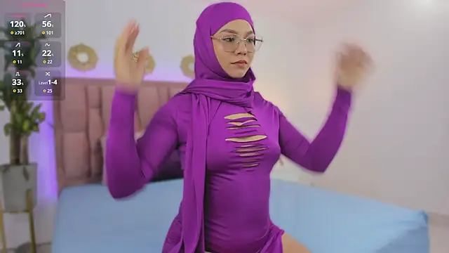 Snapshot of dalilaa__ chatting on 05-27-26, 04:14 dalilaa online show from 05-27-26, 04:14