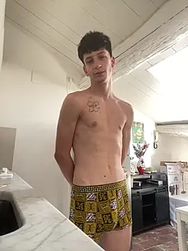 Snapshot of Leonardo0606 chatting on 05-31-26, 12:00 Leonardo0606 online show from 05-31-26, 12:00