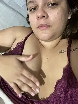 Laryssinha 69 online show from 06-05-26, 10:32