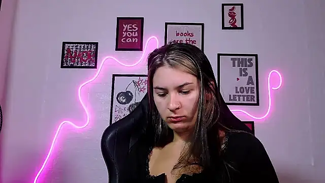 AlisaFrost online show from 06-01-26, 01:55