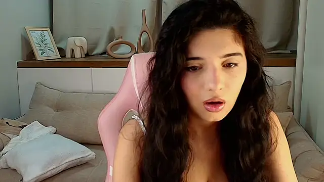 Rose Desiree online show from 06-17-26, 11:09