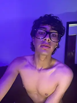 SantyFoxxs online show from 07-10-26, 03:28