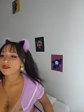 Snapshot of Medusa_Hot69 chatting on 05-27-26, 06:48 Medusa Hot69 online show from 05-27-26, 06:48