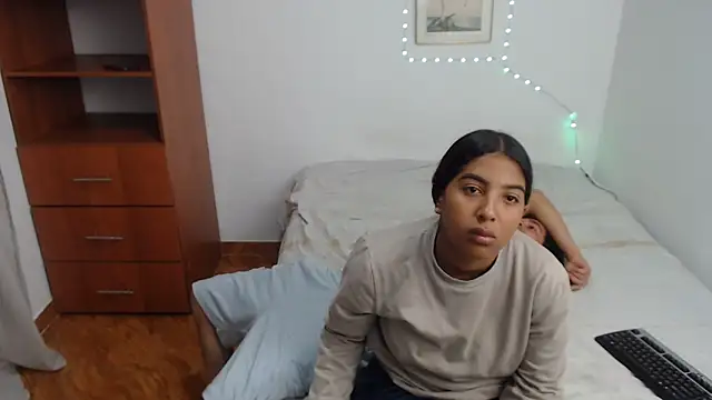 Snapshot of Sex_Latin699 chatting on 06-12-26, 12:19 Sex Latin699 online show from 06-12-26, 12:19