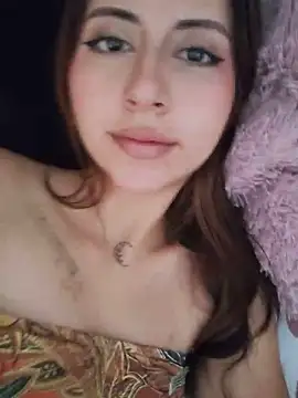 Snapshot of Celestexclear chatting on 06-03-26, 02:44 Celestexclear online show from 06-03-26, 02:44