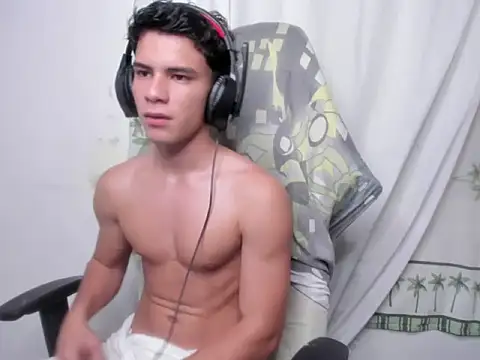 Adrian hot01 online show from 05-28-26, 04:31