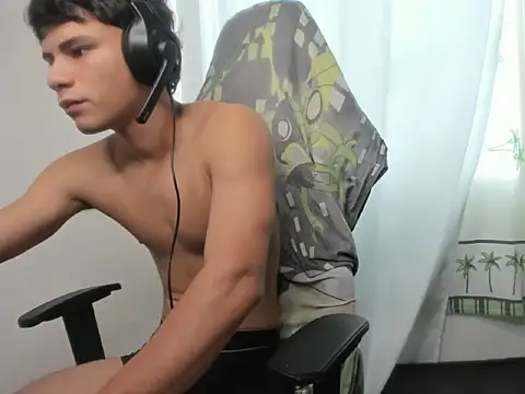 Adrian hot01 online show from 05-29-26, 08:48