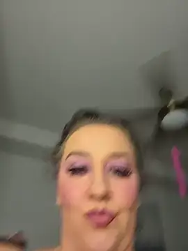CreamVixen online show from 06-18-26, 05:39