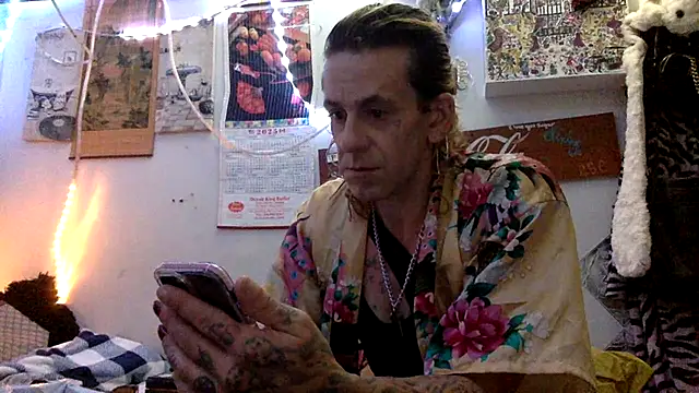 VanillaSnowcones online show from 06-09-26, 01:28