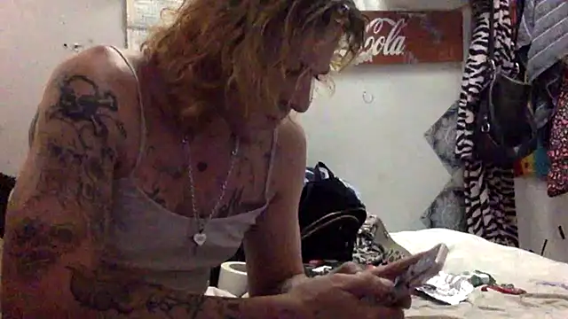 VanillaSnowcones online show from 06-17-26, 07:46