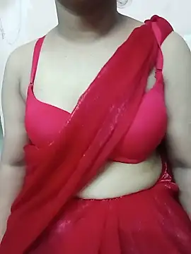Snapshot of roopa__ chatting on 06-08-26, 12:27 roopa online show from 06-08-26, 12:27
