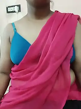 Snapshot of roopa__ chatting on 06-07-26, 06:40 roopa online show from 06-07-26, 06:40