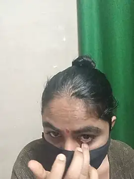 Snapshot of sakshi_moni chatting on 07-14-26, 04:02 sakshi moni online show from 07-14-26, 04:02