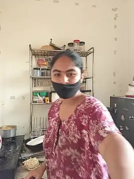 Snapshot of sakshi_moni chatting on 07-17-26, 04:53 sakshi moni online show from 07-17-26, 04:53