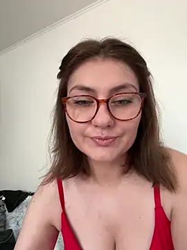 Snapshot of babyella13 chatting on 06-26-26, 12:00 babyella13 online show from 06-26-26, 12:00