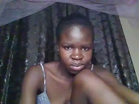 Snapshot of small_diva chatting on 07-12-26, 07:26 small diva online show from 07-12-26, 07:26