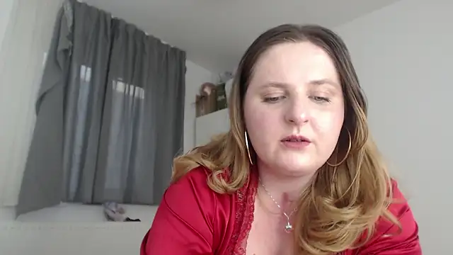 Snapshot of JessicaBake chatting on 05-28-26, 05:30 JessicaBake online show from 05-28-26, 05:30