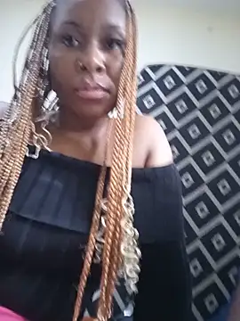 Snapshot of sarahbooby chatting on 05-23-26, 01:43 sarahbooby online show from 05-23-26, 01:43