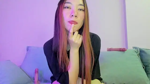 Snapshot of angel_cakee chatting on 05-30-26, 07:30 angel cakee online show from 05-30-26, 07:30