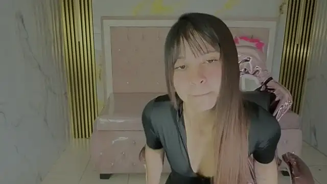 Snapshot of isabeau_s chatting on 07-15-26, 01:18 isabeau s online show from 07-15-26, 01:18