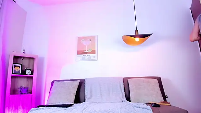 Samanta lux  online show from 05-28-26, 03:47