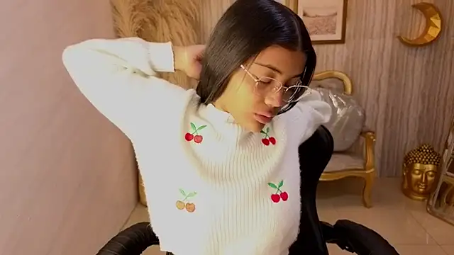 valentina gomez s online show from 07-14-26, 12:33