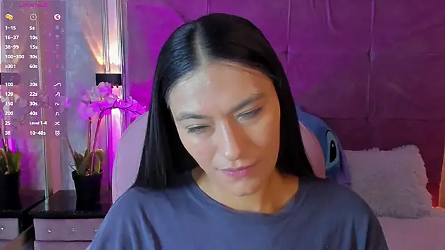 Stushaa online show from 06-19-26, 03:07