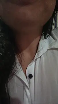 Snapshot of Marcella_single chatting on 07-05-26, 04:19 Marcella single online show from 07-05-26, 04:19