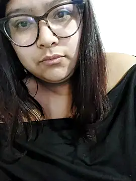 Snapshot of lisliz chatting on 06-23-26, 07:01 lisliz online show from 06-23-26, 07:01