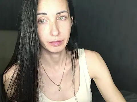 Snapshot of BouncySweety chatting on 10-18-25, 05:59 BouncySweety online show from 10-18-25, 05:59