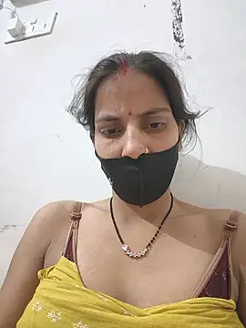 Snapshot of Neha-ji chatting on 07-02-26, 04:46 Neha-ji online show from 07-02-26, 04:46
