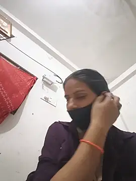 Snapshot of Neha-ji chatting on 06-11-26, 12:32 Neha-ji online show from 06-11-26, 12:32