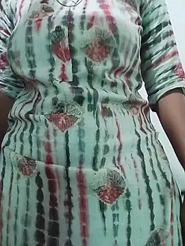 Snapshot of ShilpaSharma chatting on 06-19-26, 06:30 ShilpaSharma online show from 06-19-26, 06:30