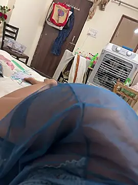 cute girl 99 online show from 06-18-26, 10:26