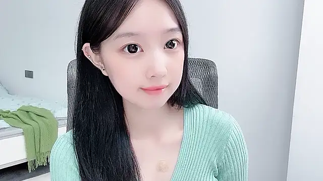 Yoyo33355 online show from 07-12-26, 03:07
