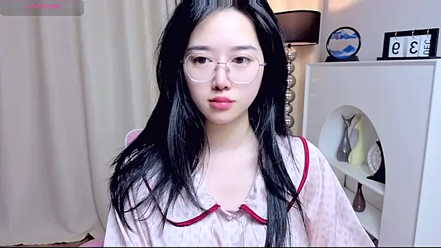 miuu6868 online show from 06-06-26, 02:06
