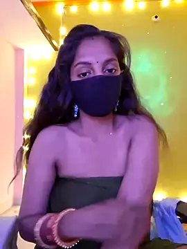Snapshot of Miss_Aaisha chatting on 06-19-26, 07:09 Miss Aaisha online show from 06-19-26, 07:09