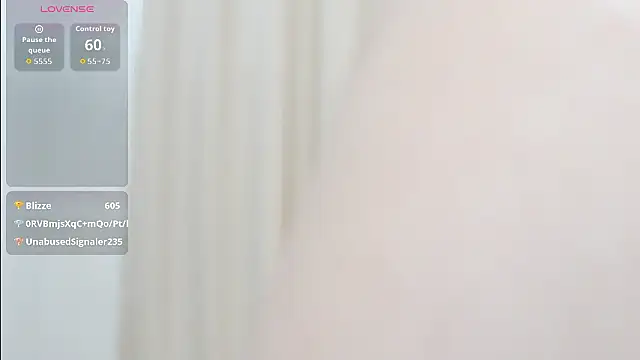 Snapshot of shynana chatting on 06-16-26, 01:11 shynana online show from 06-16-26, 01:11