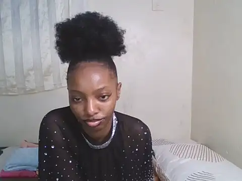 CUTE-MESSY online show from 06-25-26, 01:16