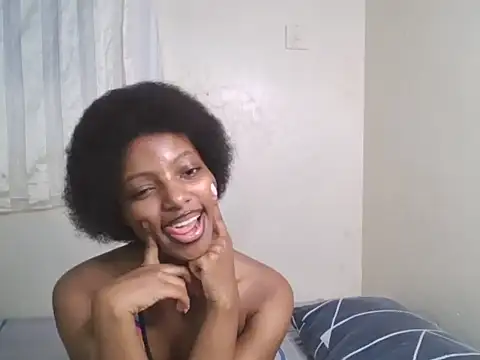 CUTE-MESSY online show from 06-16-26, 03:56