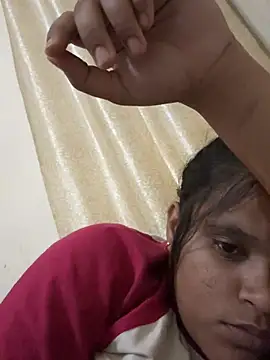 Snapshot of varsha_00 chatting on 05-30-26, 07:52 varsha 00 online show from 05-30-26, 07:52